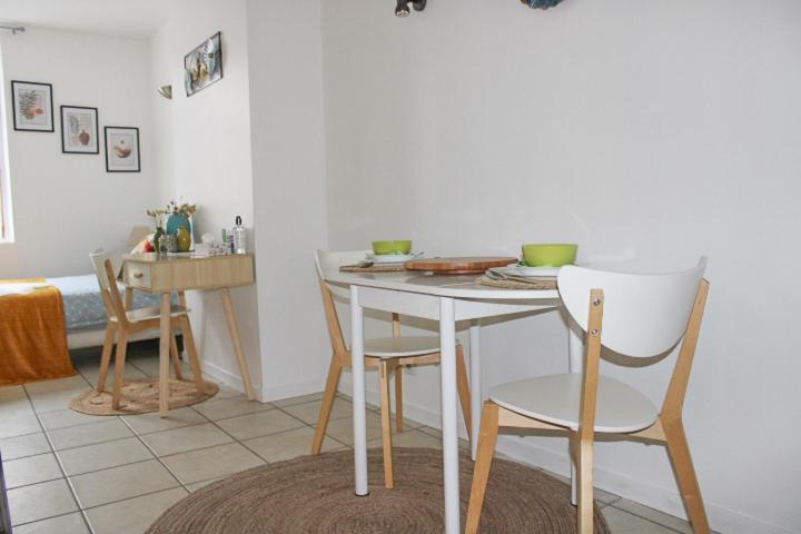 The Garden, Proche Bord De Loire Apartment Orleans Exterior photo